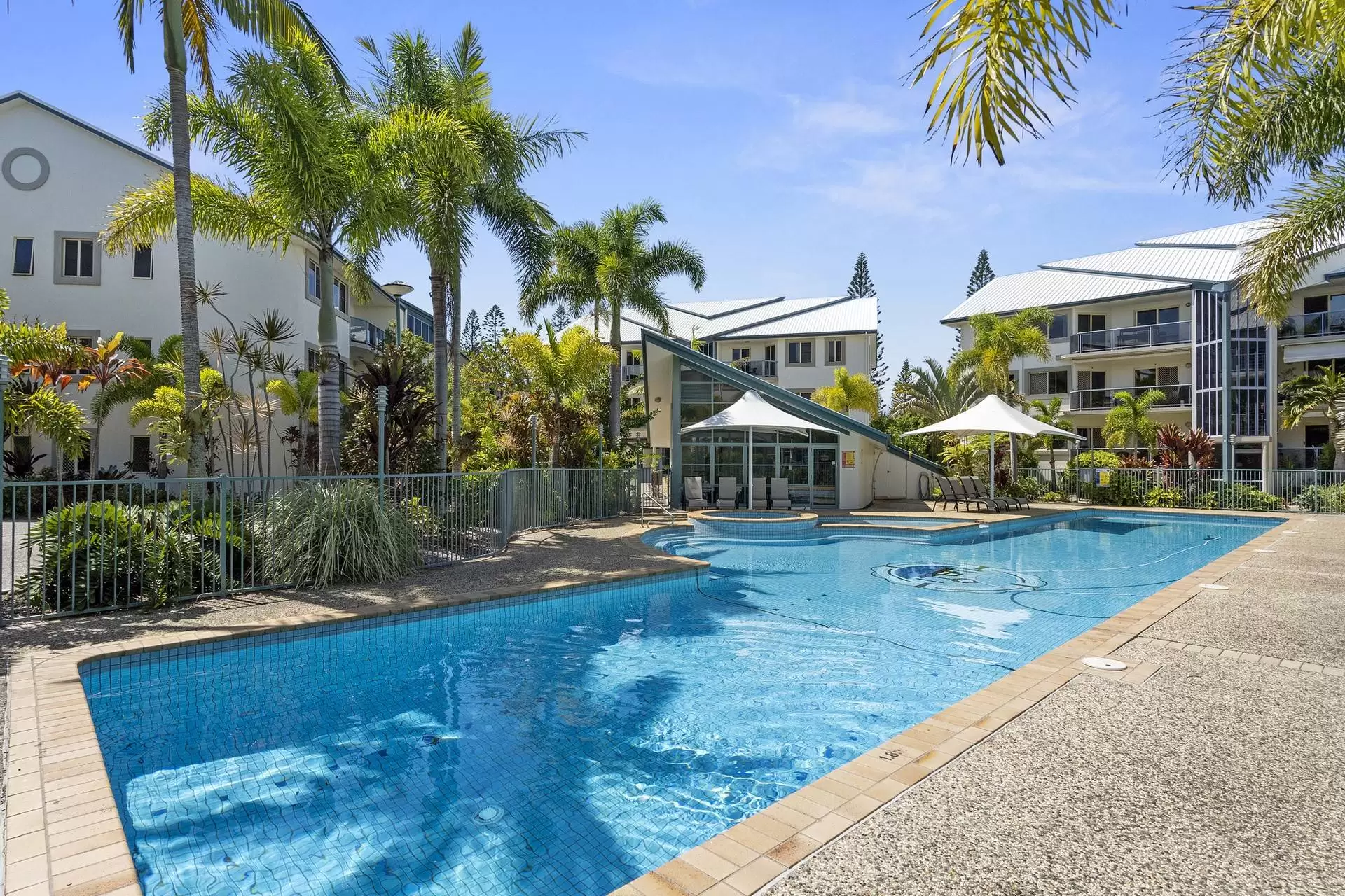 43/13-14 Esperance Court, Raby Bay Sold by  - image 1