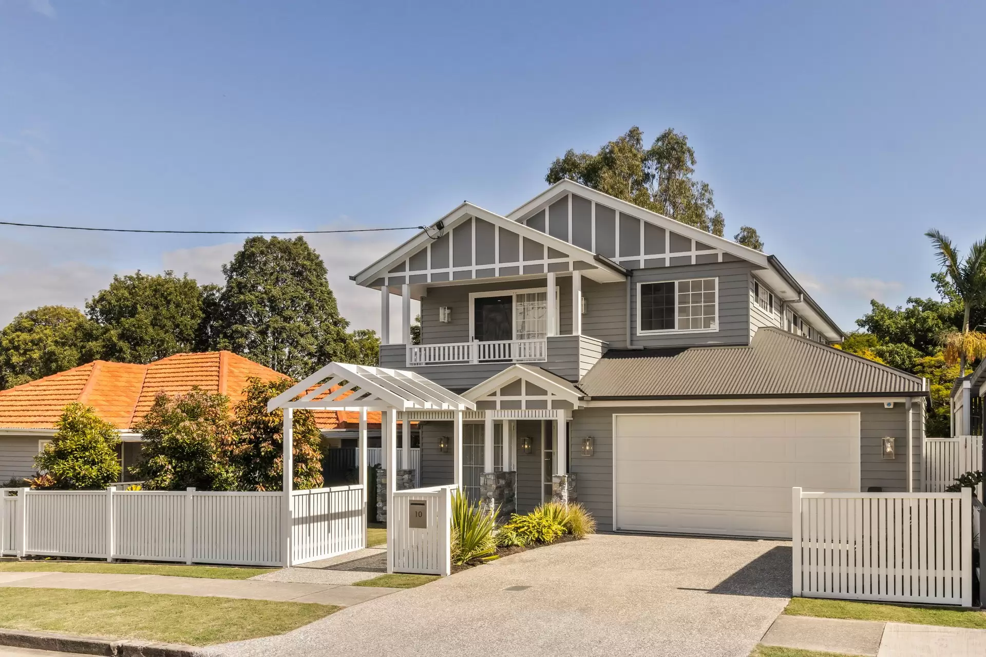 10 Zeehan Street, Wavell Heights Sold by  - image 1