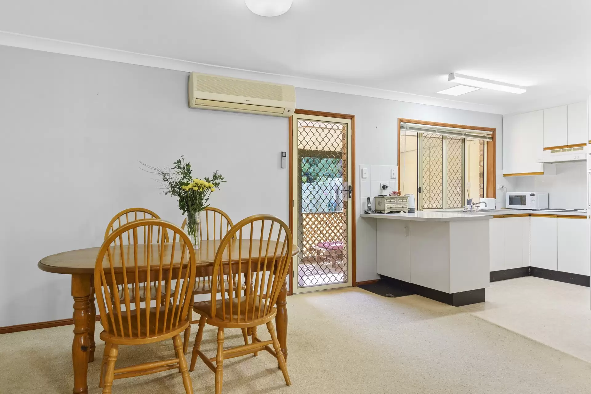 29/124-132 Wellington Street, Ormiston Sold by Queensland Sotheby's International Realty - image 1