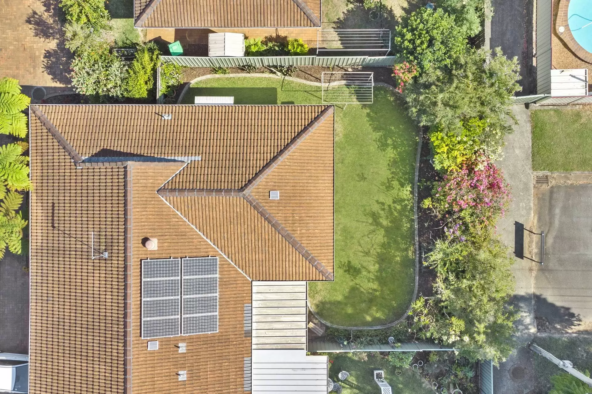 29/124-132 Wellington Street, Ormiston Sold by Queensland Sotheby's International Realty - image 1