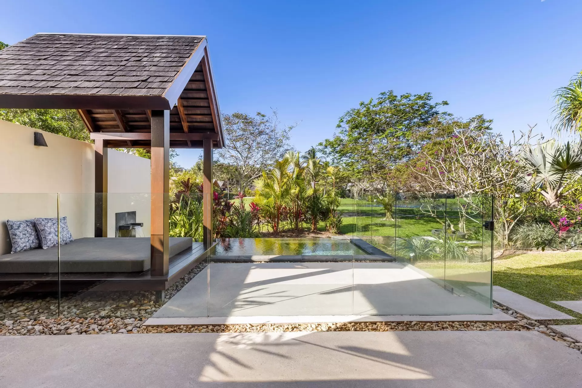 41 Bale Drive, Port Douglas Sold by Queensland Sotheby's International Realty - image 1