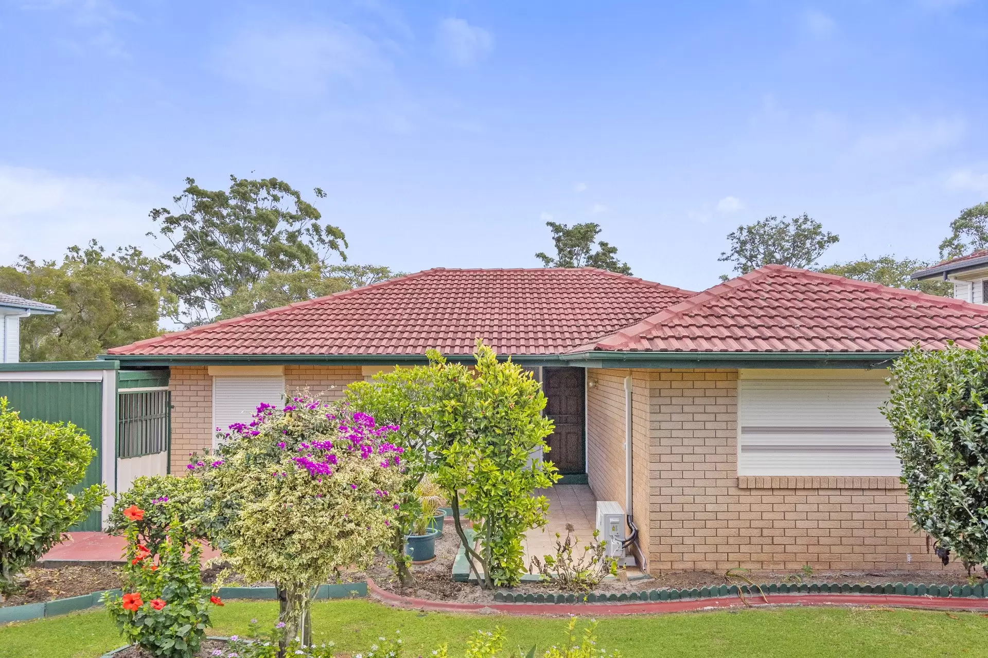 27 Diana Street, Capalaba Sold by  - image 1