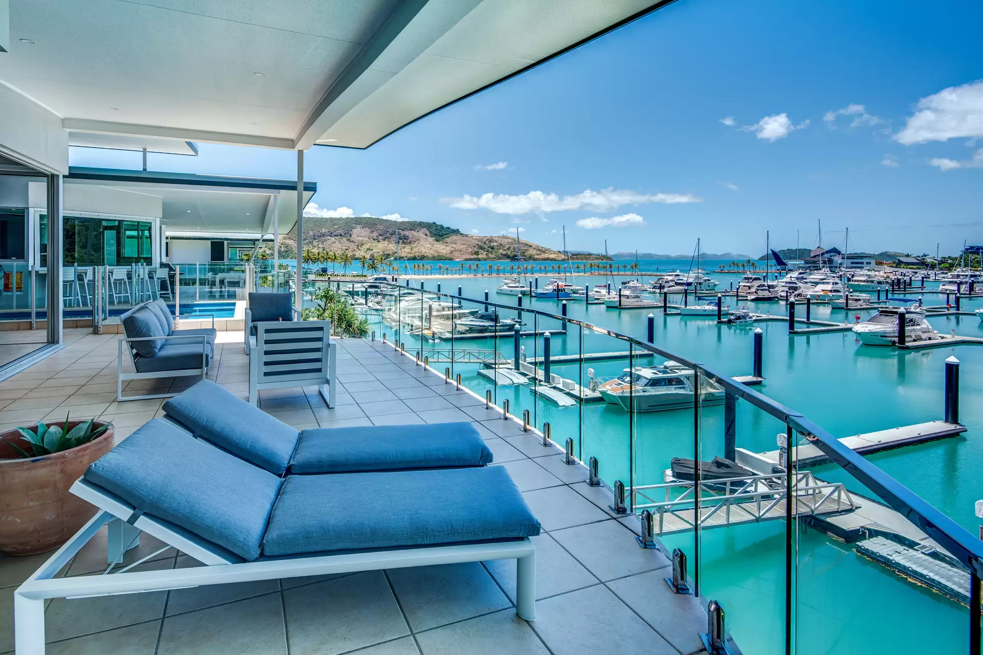 5/1 Airport Drive, Hamilton Island For Sale by  - image 1