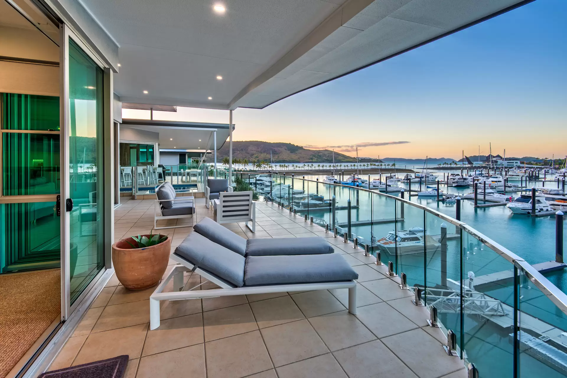 5/1 Airport Drive, Hamilton Island For Sale by  - image 1
