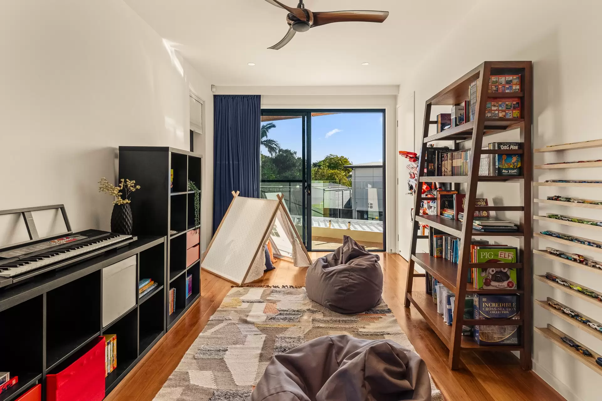 6 Boree Street, Kedron Sold by Queensland Sotheby's International Realty - image 1