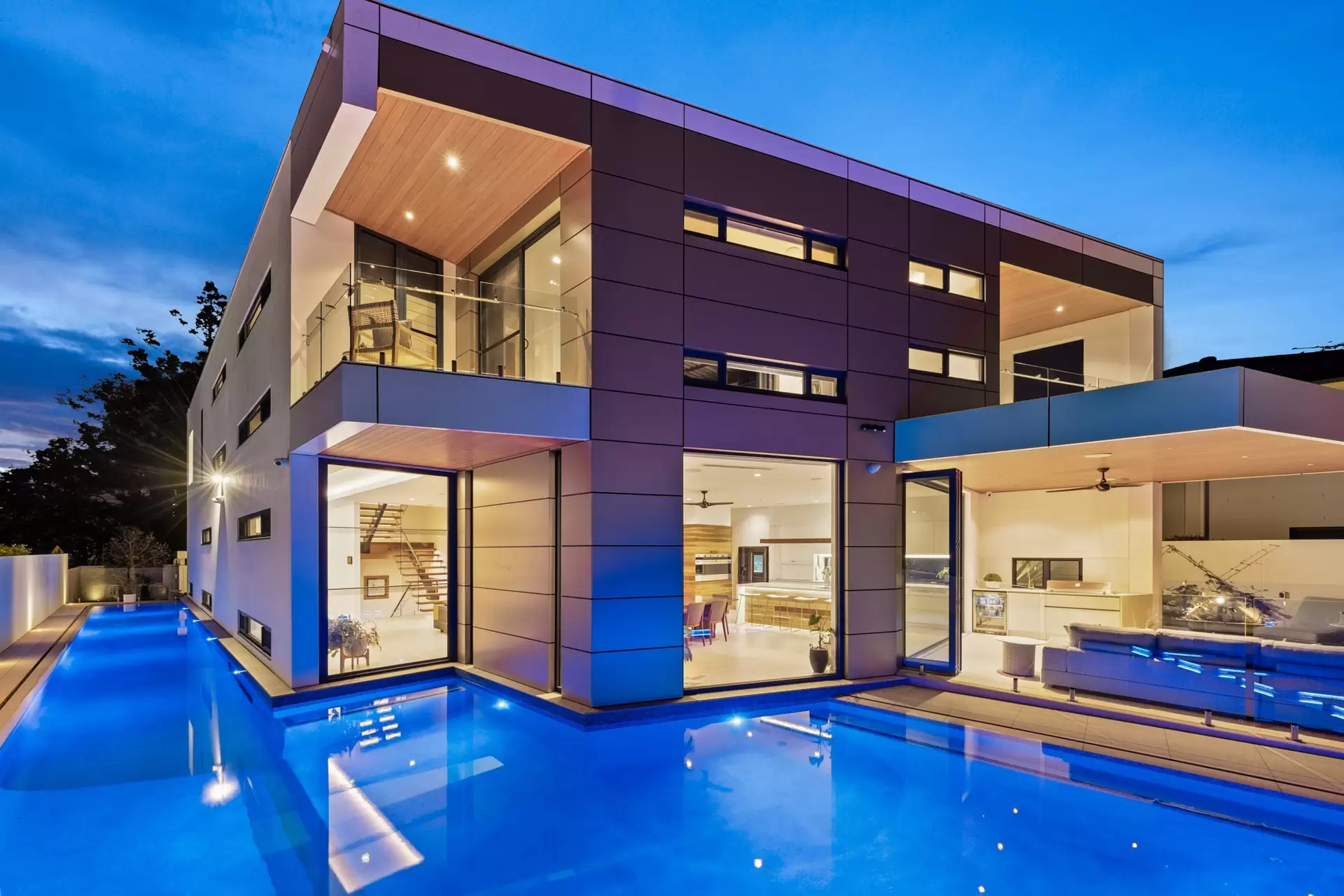 6 Boree Street, Kedron Sold by  - image 1