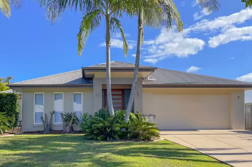 8 Peachtree Crescent, Peregian Springs Sold by Queensland Sotheby's International Realty