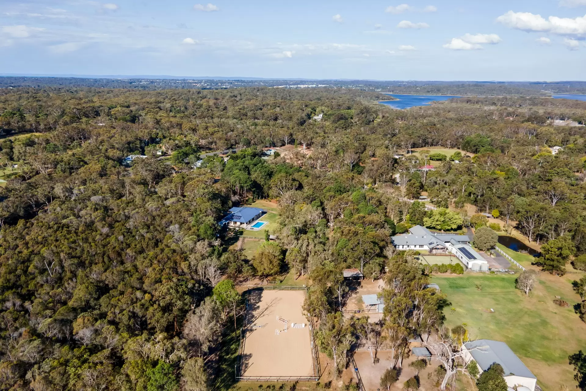 181 Bacton Road, Chandler Sold by Queensland Sotheby's International Realty - image 1