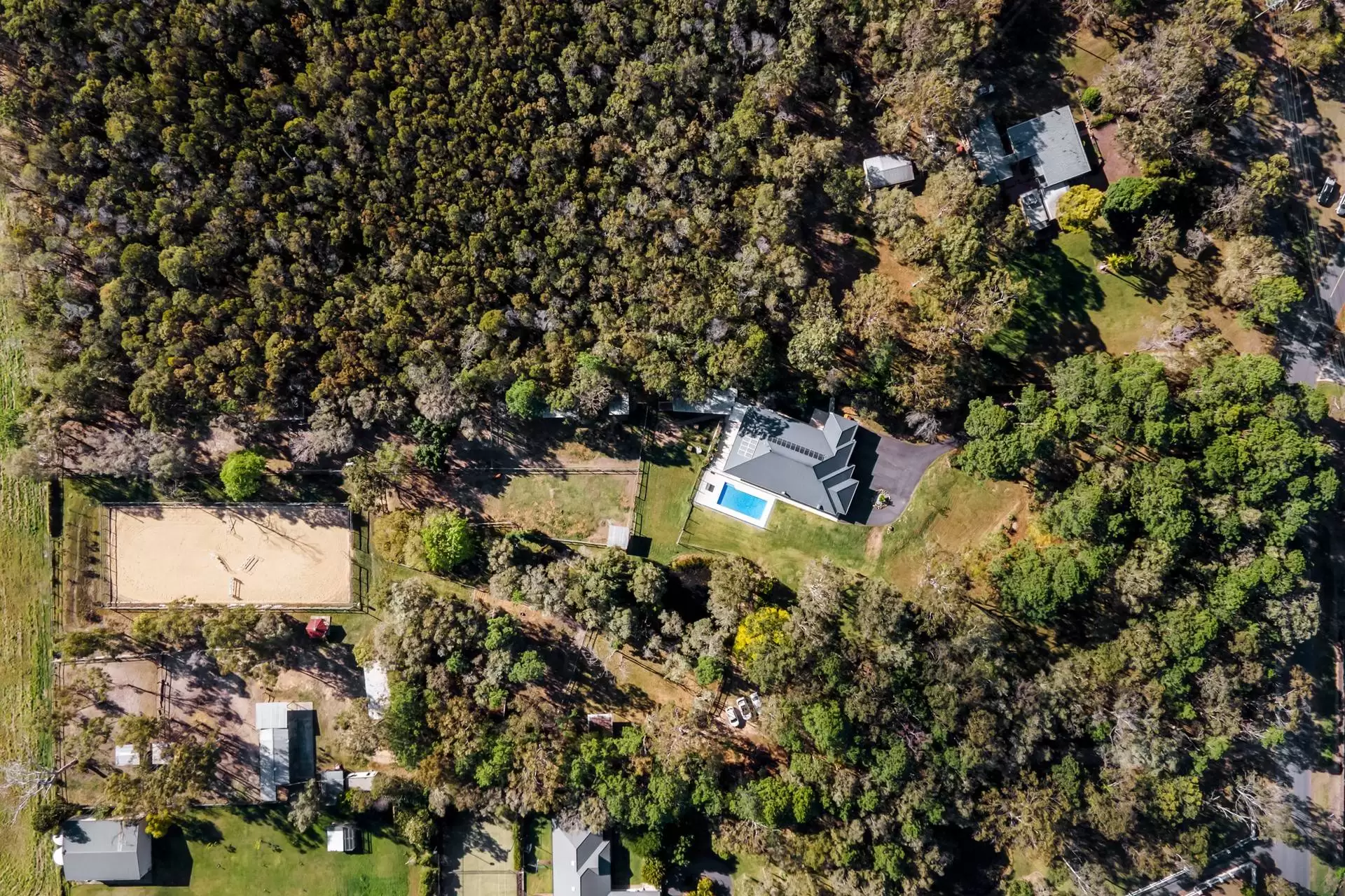 181 Bacton Road, Chandler Sold by Queensland Sotheby's International Realty - image 1