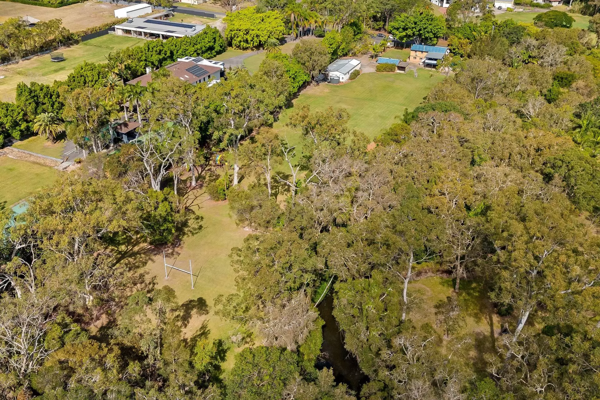 170 Boston Road, Belmont Sold by Queensland Sotheby's International Realty - image 1