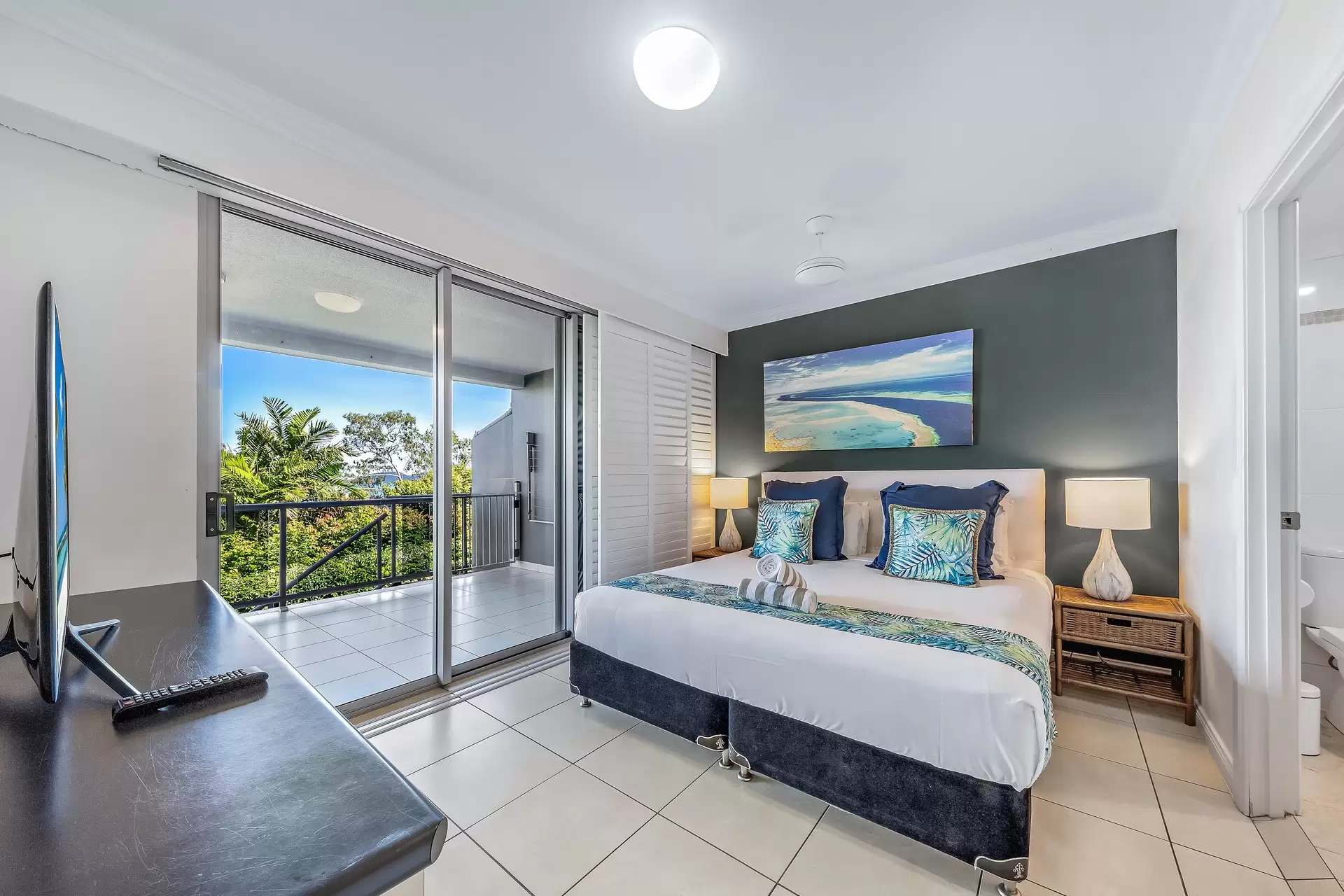 1/2 Banksia Court, Hamilton Island Sold by Queensland Sotheby's International Realty - image 1