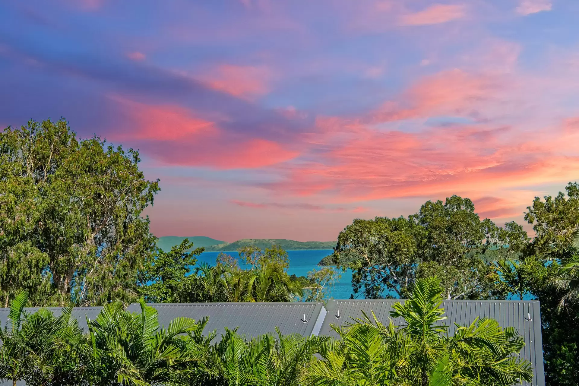 1/2 Banksia Court, Hamilton Island Sold by Queensland Sotheby's International Realty - image 1