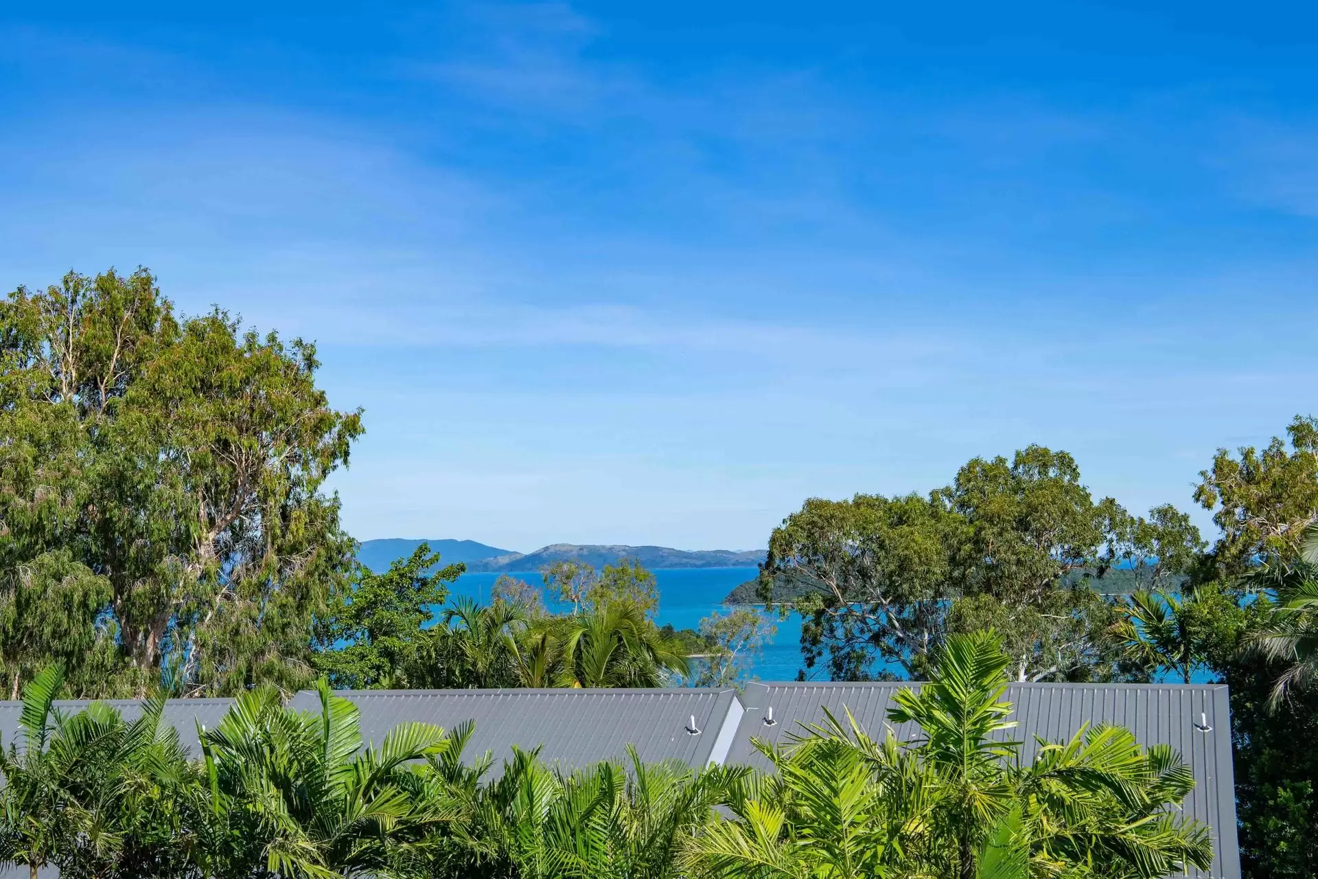 1/2 Banksia Court, Hamilton Island Sold by Queensland Sotheby's International Realty - image 1