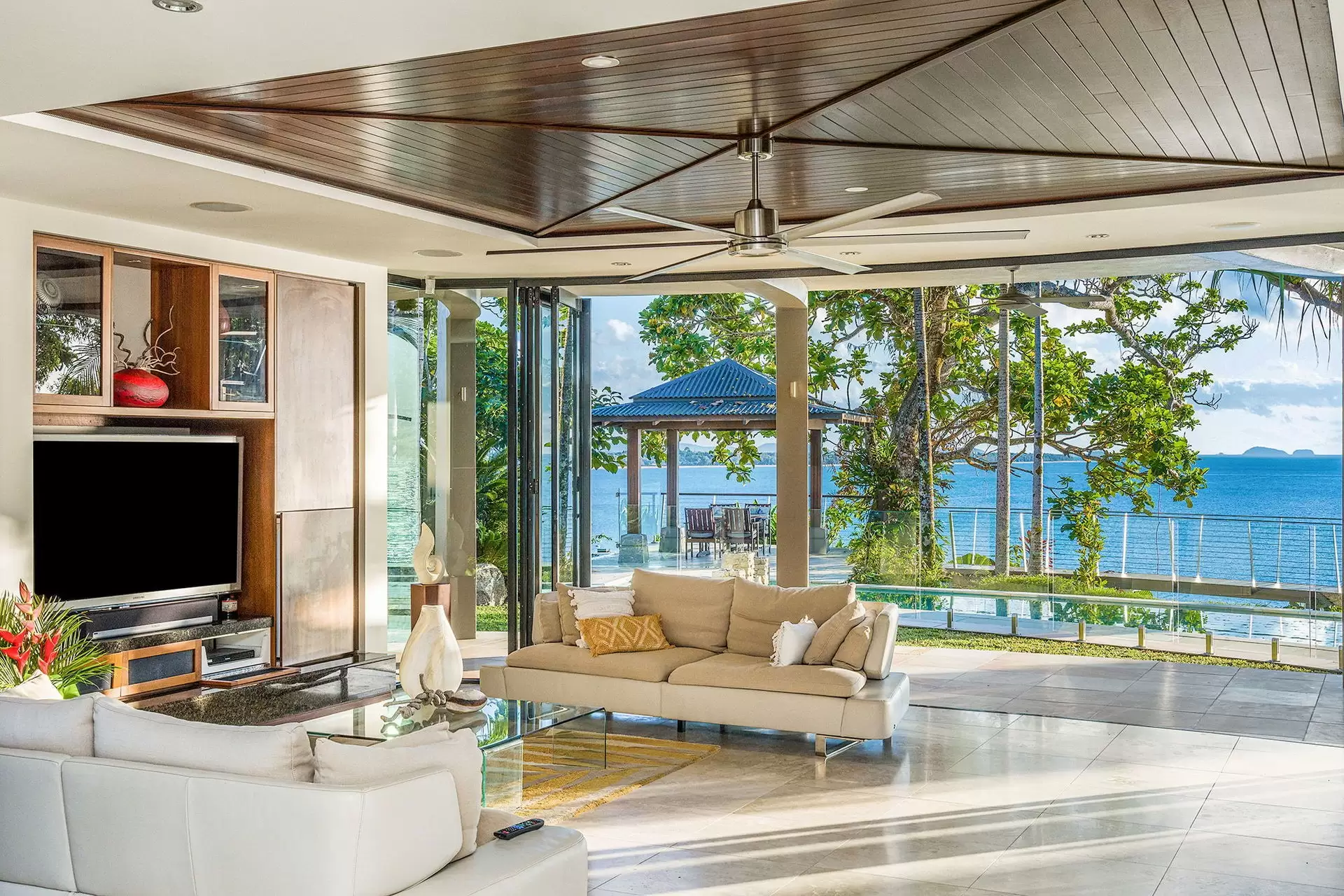 43 Esplanade, Garners Beach Sold by Queensland Sotheby's International Realty - image 1