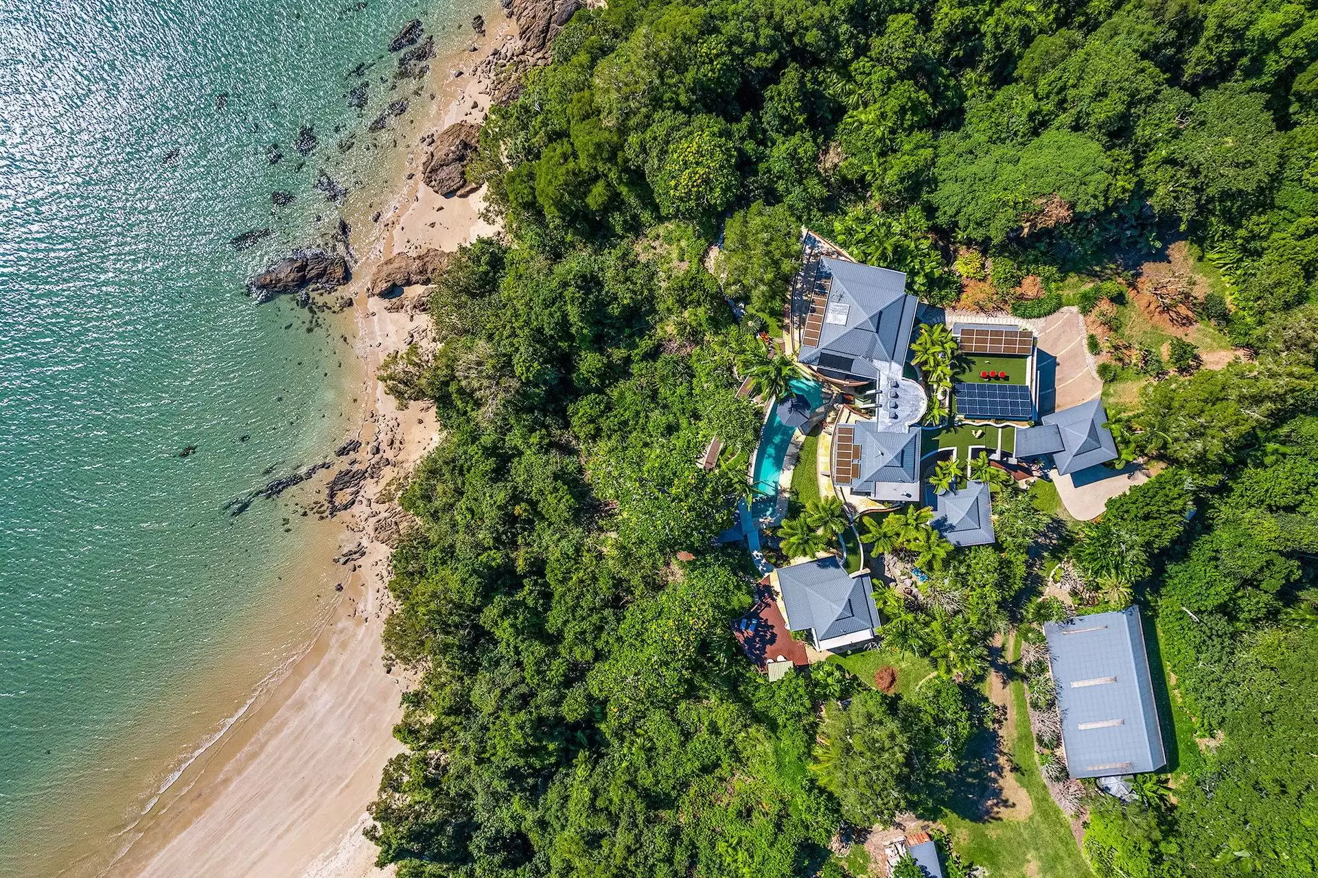 43 Esplanade, Garners Beach Sold by Queensland Sotheby's International Realty - image 1