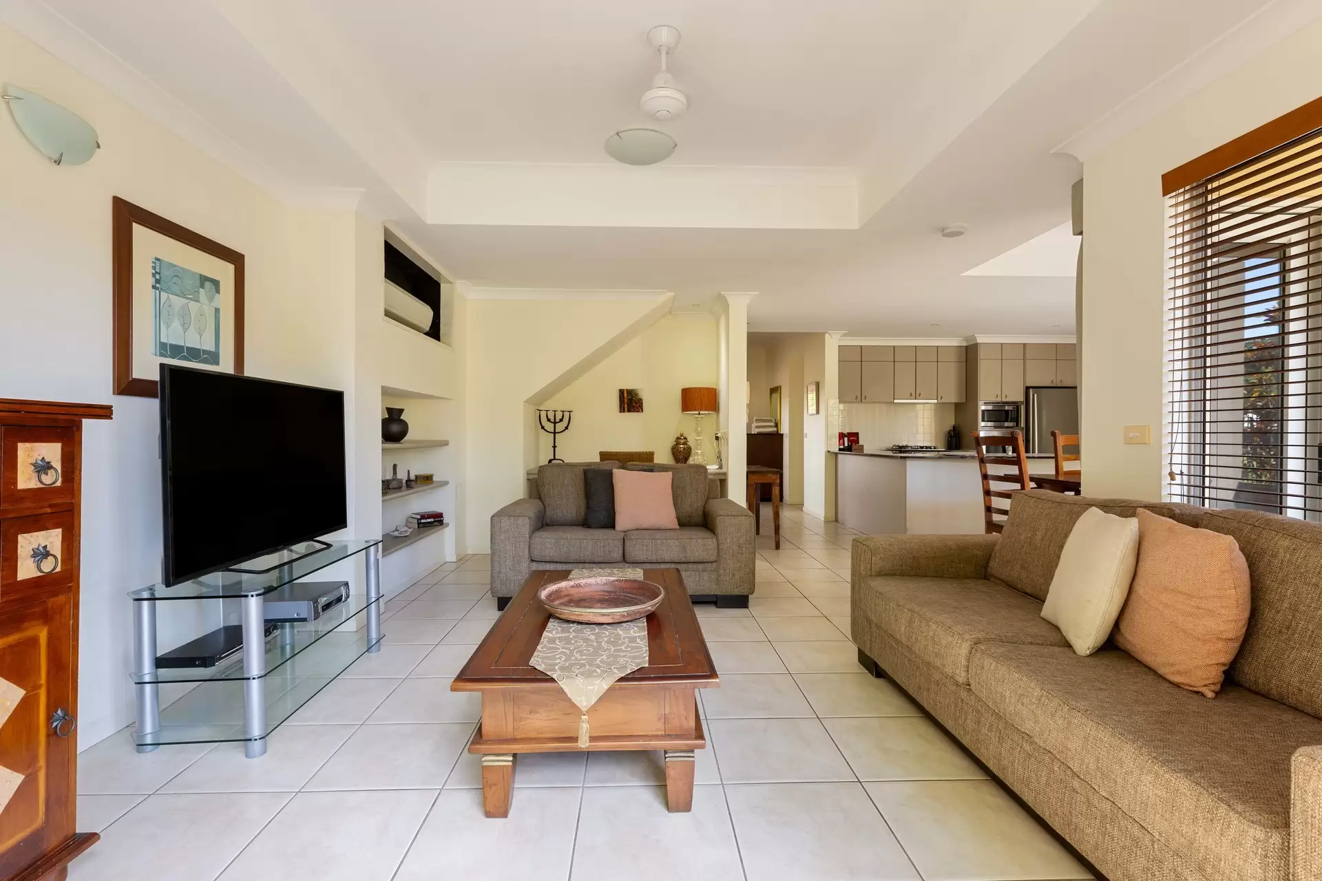 15/24-70 Nautilus Street, Port Douglas Sold by  - image 1