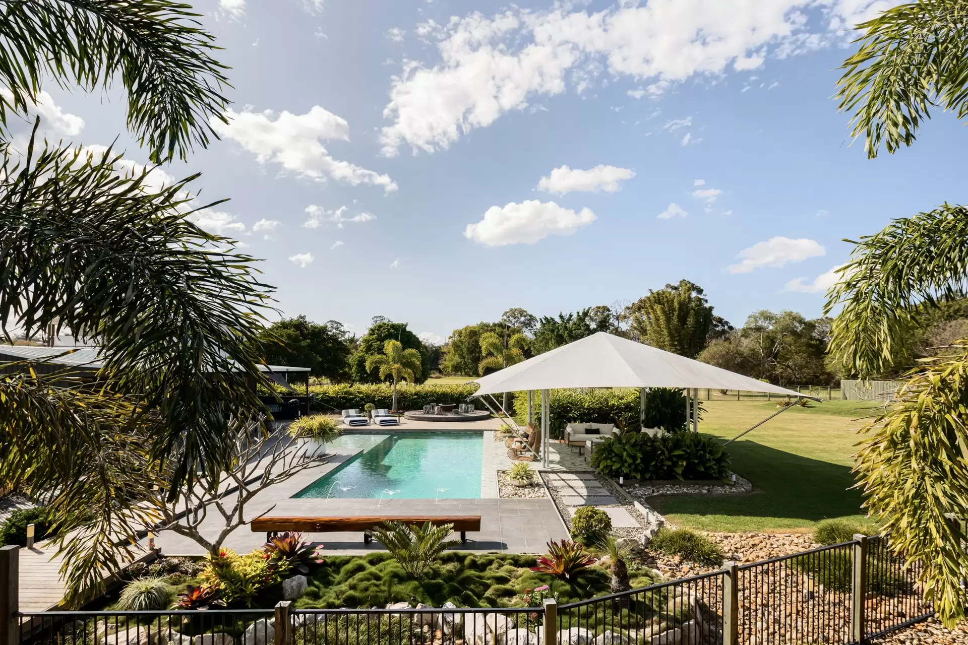 51 St Helens Road, Mitchelton Sold by  - image 1