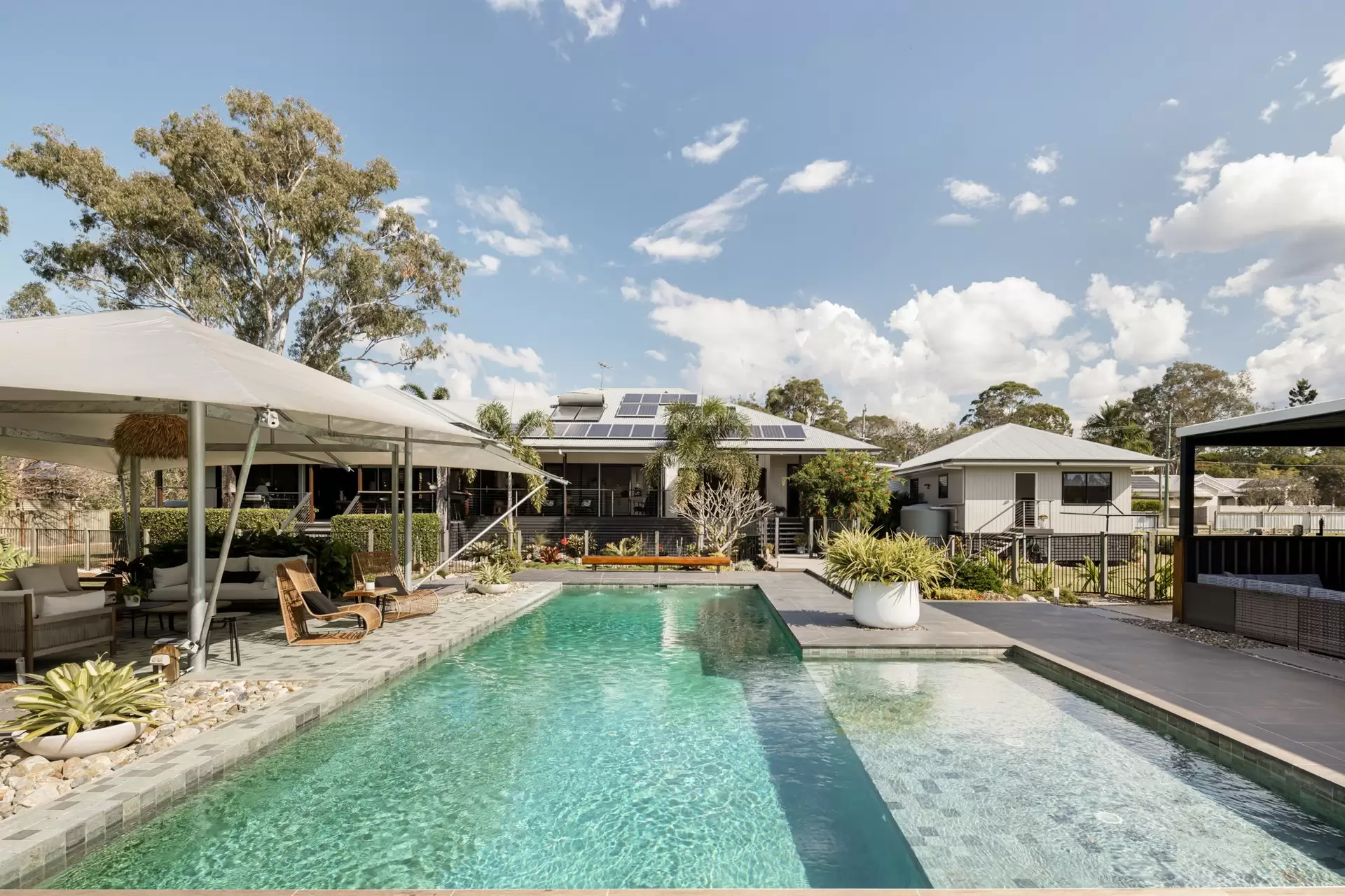 51 St Helens Road, Mitchelton Sold by  - image 1
