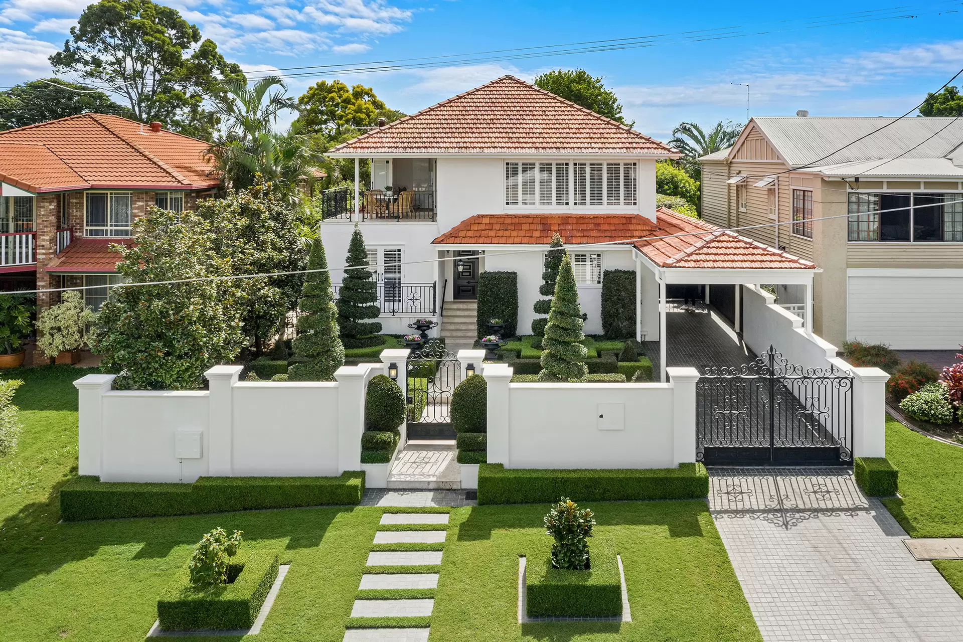 27 Westwood Street, Wavell Heights Sold by Queensland Sotheby's International Realty - image 1