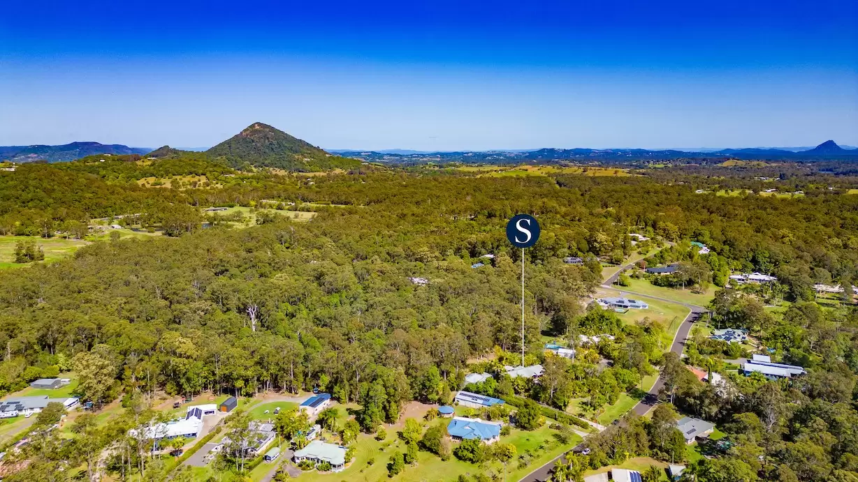 33 Kingsgate Drive, Tinbeerwah Sold by Queensland Sotheby's International Realty - image 1