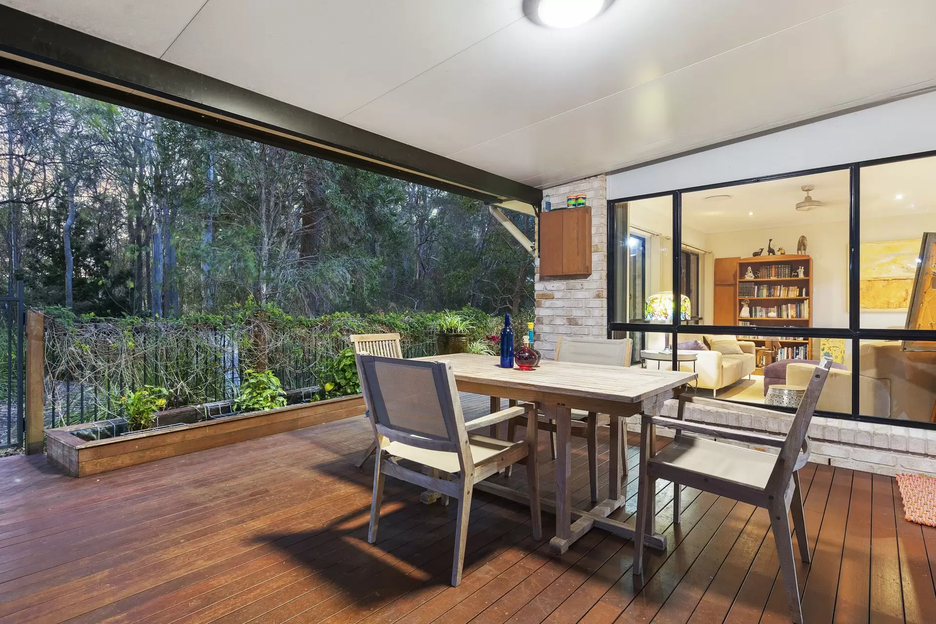 20 Riseborough Terrace, Cleveland Sold by  - image 1