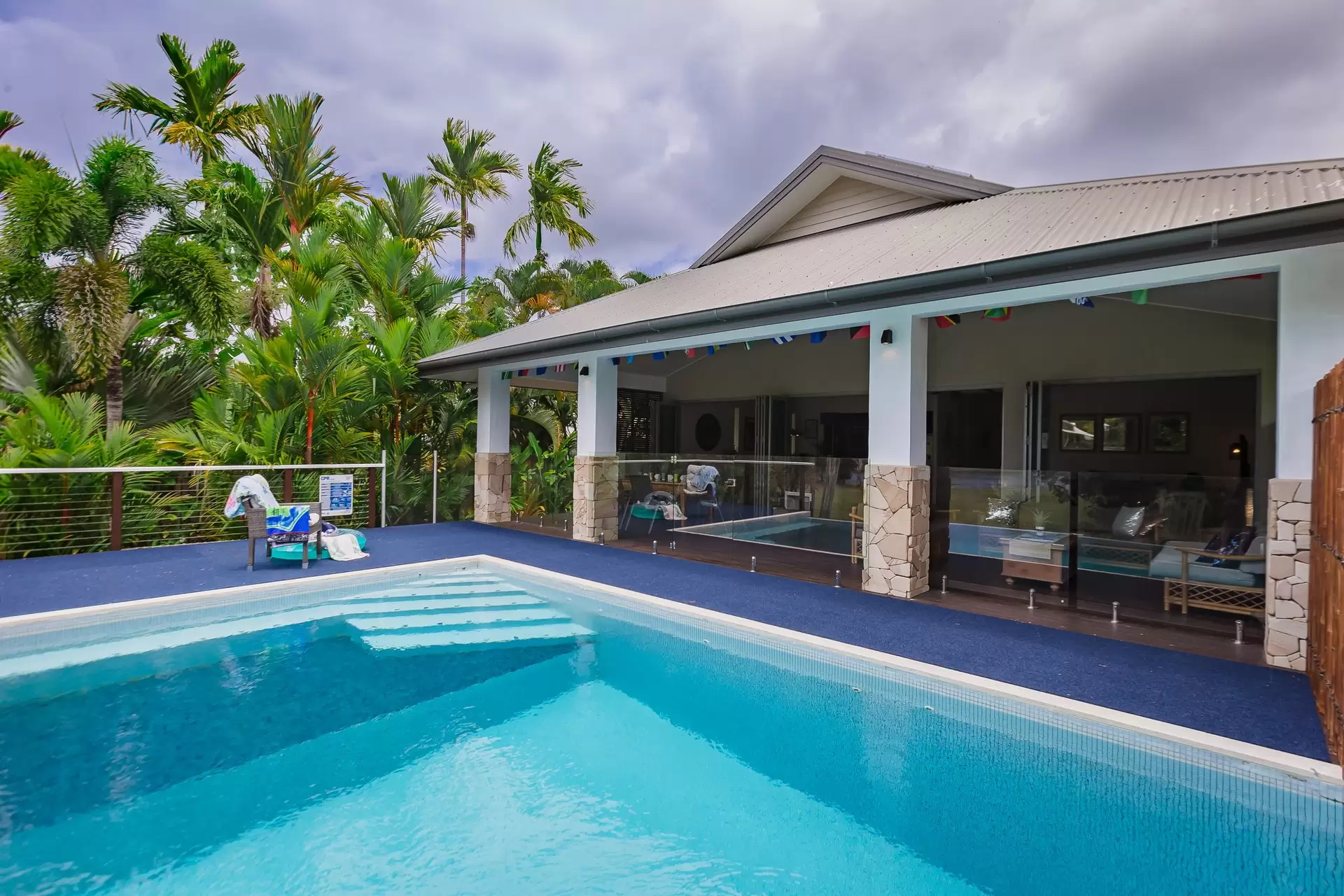 31 Ulysses Avenue, Port Douglas Sold by Queensland Sotheby's International Realty - image 1