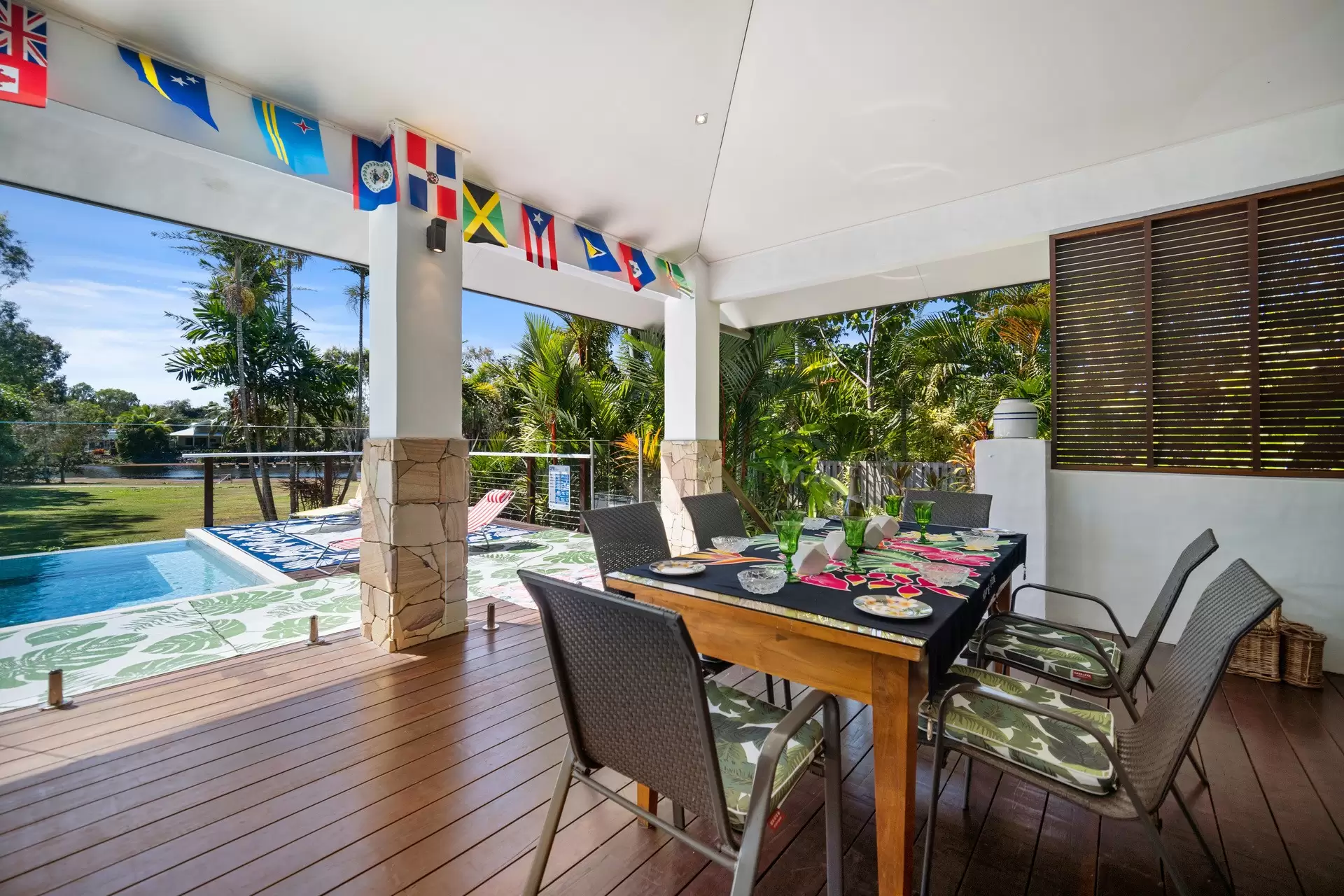 31 Ulysses Avenue, Port Douglas Sold by  - image 1