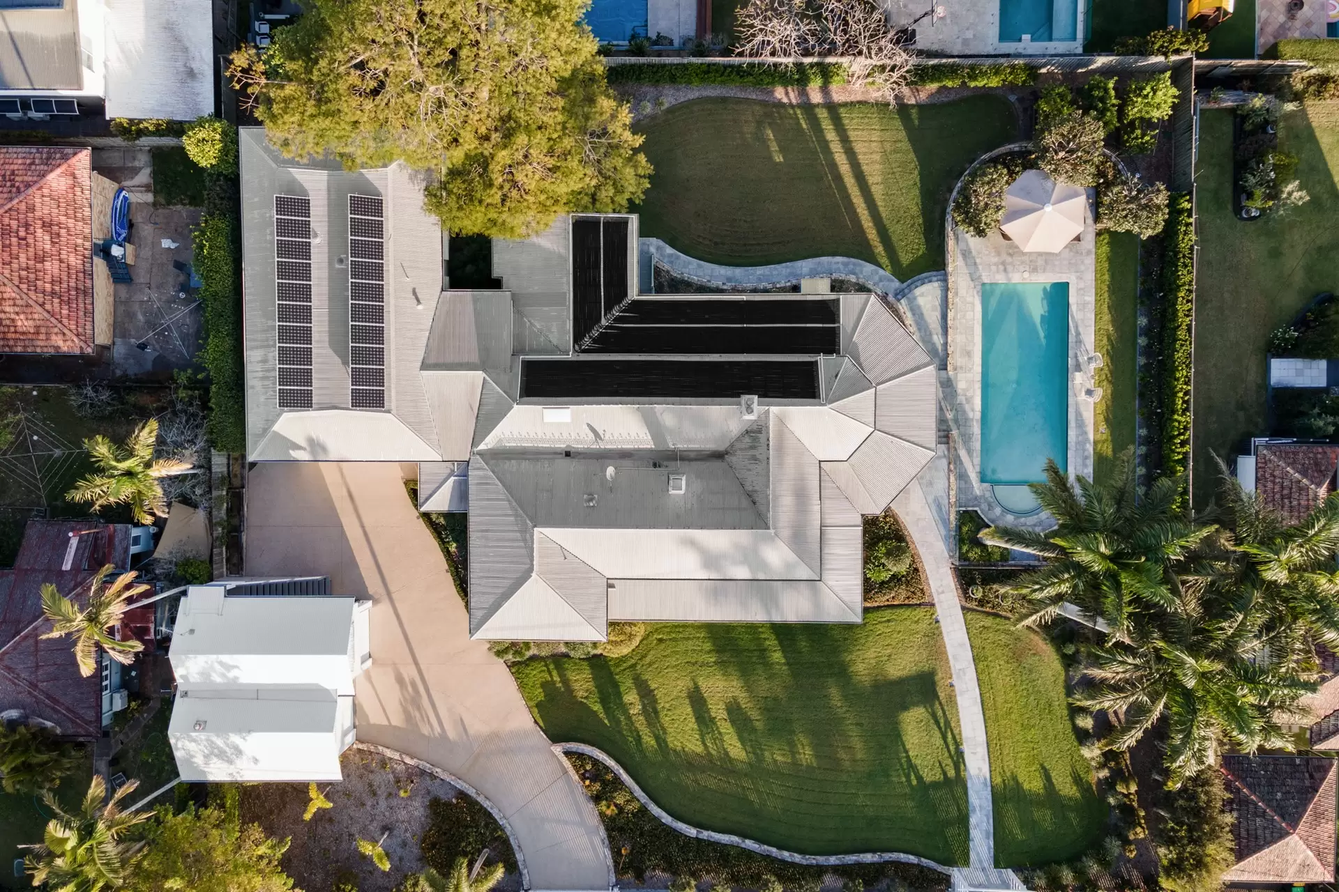 91 Princess Street, Camp Hill Sold by Queensland Sotheby's International Realty - image 1