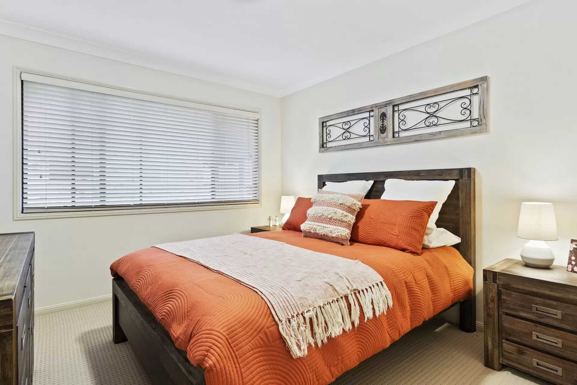 11 Moreton Road, Thornlands Sold by Queensland Sotheby's International Realty - image 1
