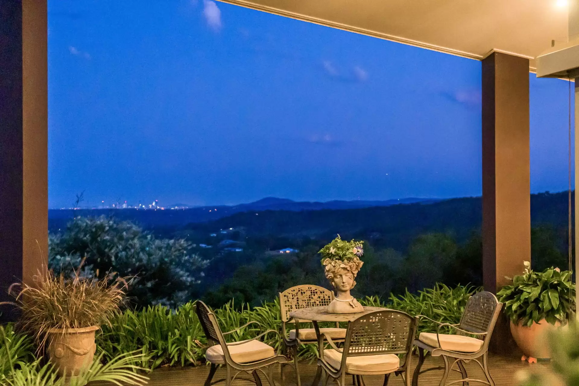 4 Highlander Court, Clear Mountain Sold by  - image 1