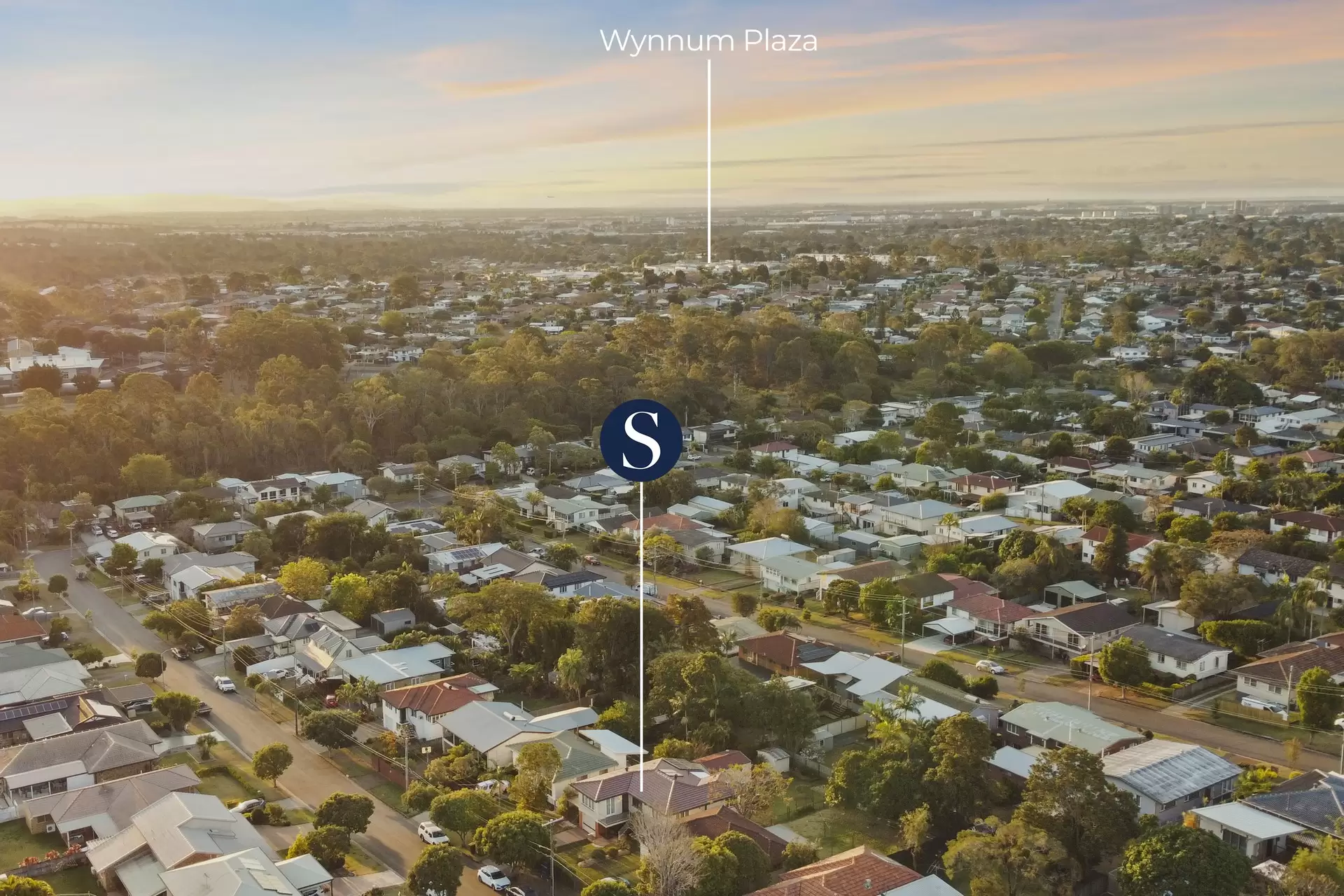26 Talwong Street, Manly West Sold by Queensland Sotheby's International Realty - image 1