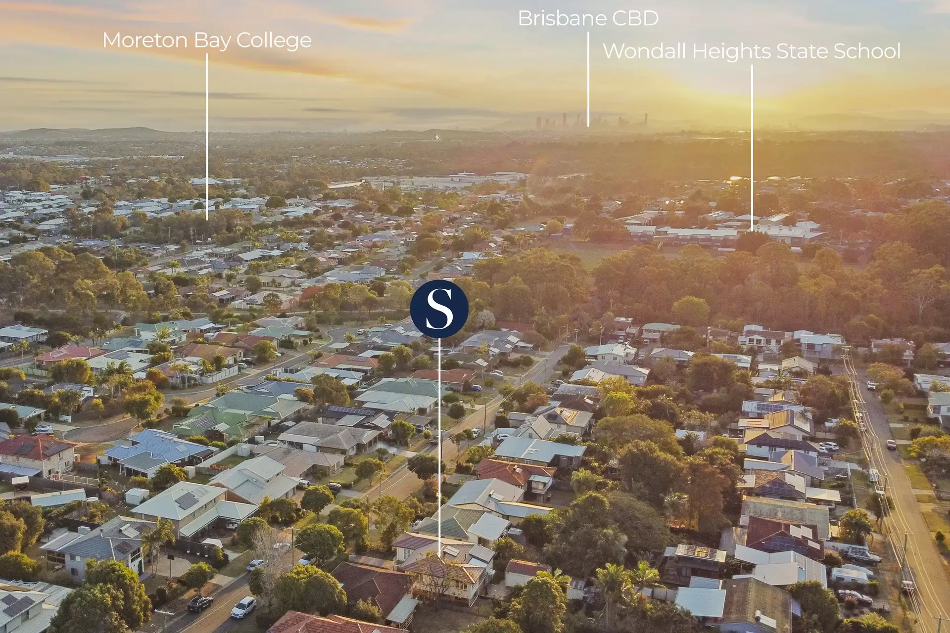 26 Talwong Street, Manly West Sold by Queensland Sotheby's International Realty - image 1