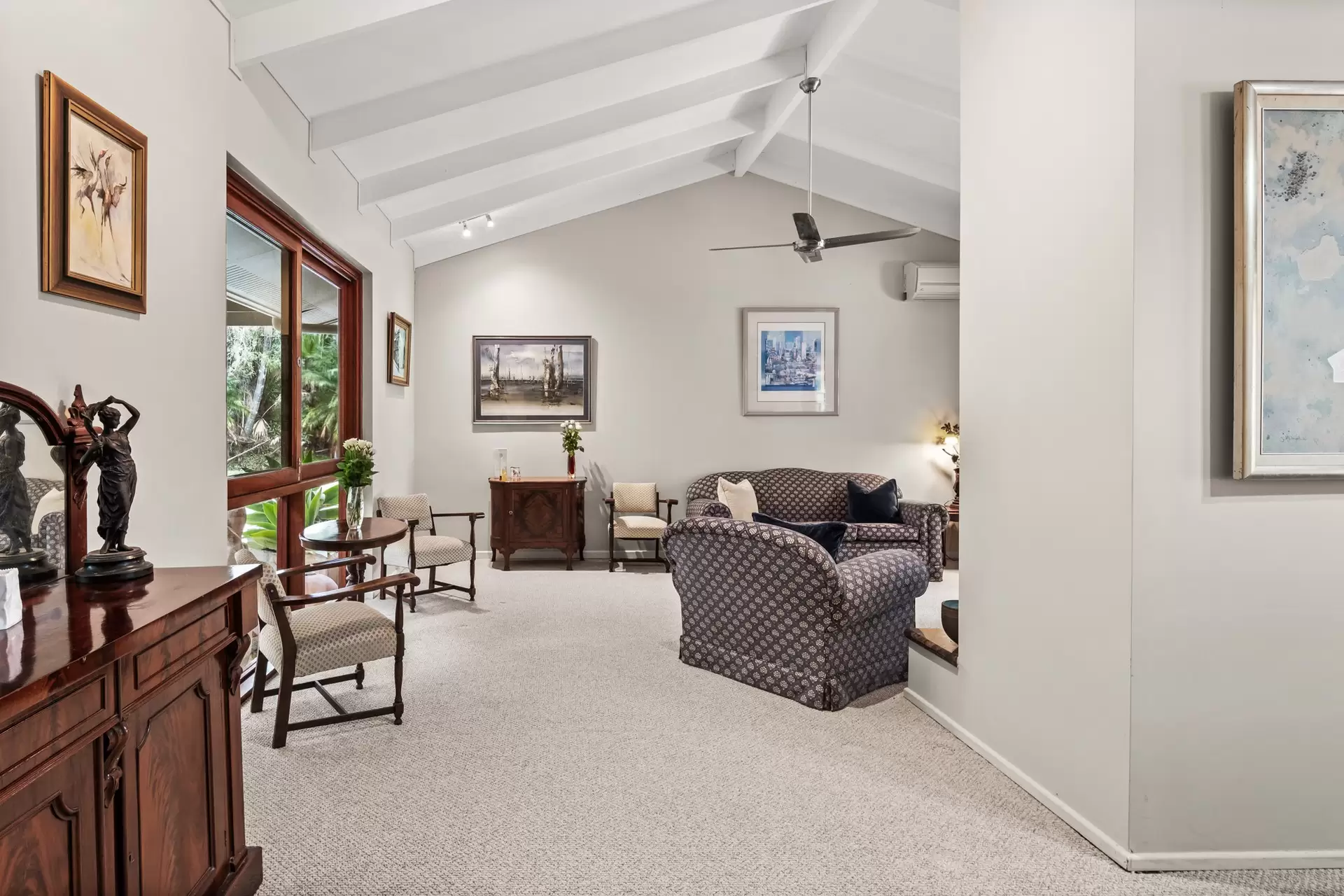 553 Grassdale Road, Gumdale Sold by Queensland Sotheby's International Realty - image 1