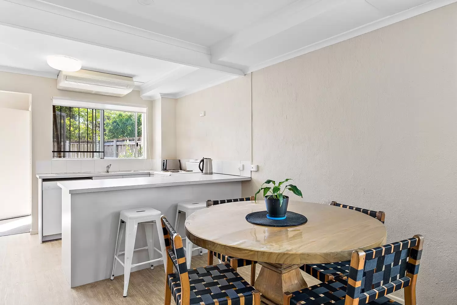 9/5-7 Ann Street, Noosaville Sold by  - image 1