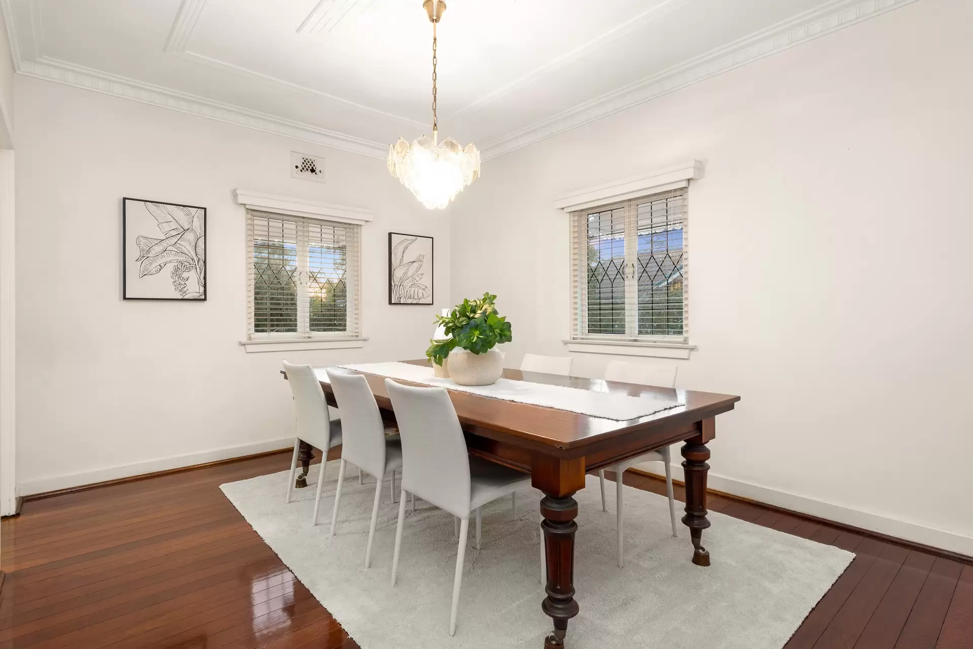 52 Virginia Avenue, Hawthorne Sold by Queensland Sotheby's International Realty - image 1