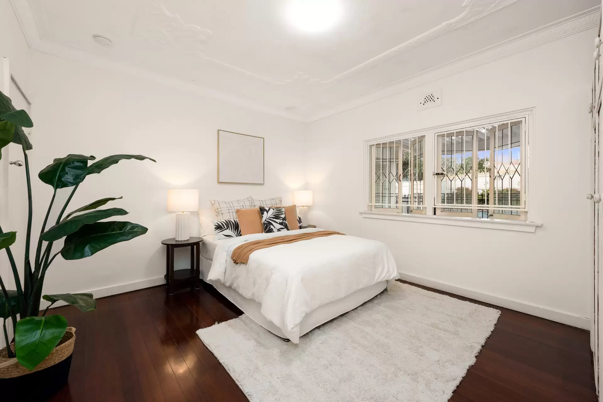 52 Virginia Avenue, Hawthorne Sold by Queensland Sotheby's International Realty - image 1