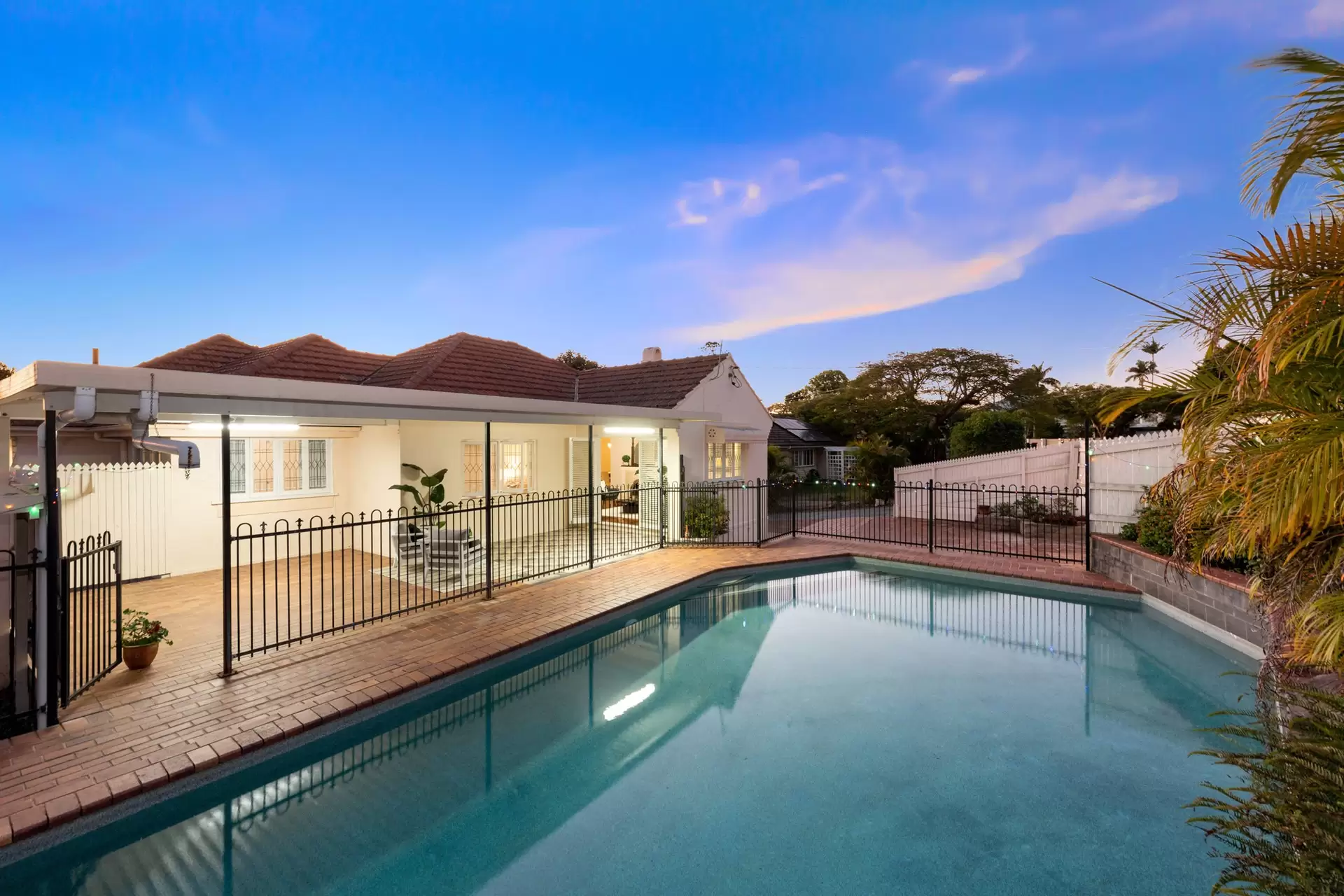 52 Virginia Avenue, Hawthorne Sold by  - image 1