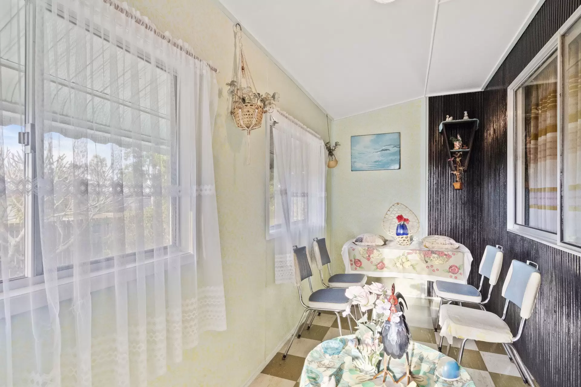 69 Queen Street, Cleveland Sold by Queensland Sotheby's International Realty - image 1