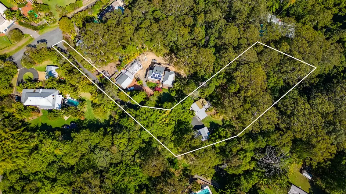 4 Ashdown Court, Tinbeerwah Sold by Queensland Sotheby's International Realty - image 1
