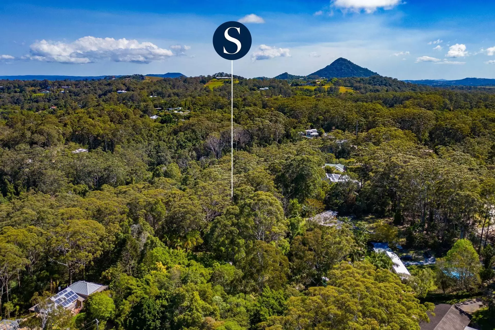 4 Ashdown Court, Tinbeerwah Sold by Queensland Sotheby's International Realty - image 1