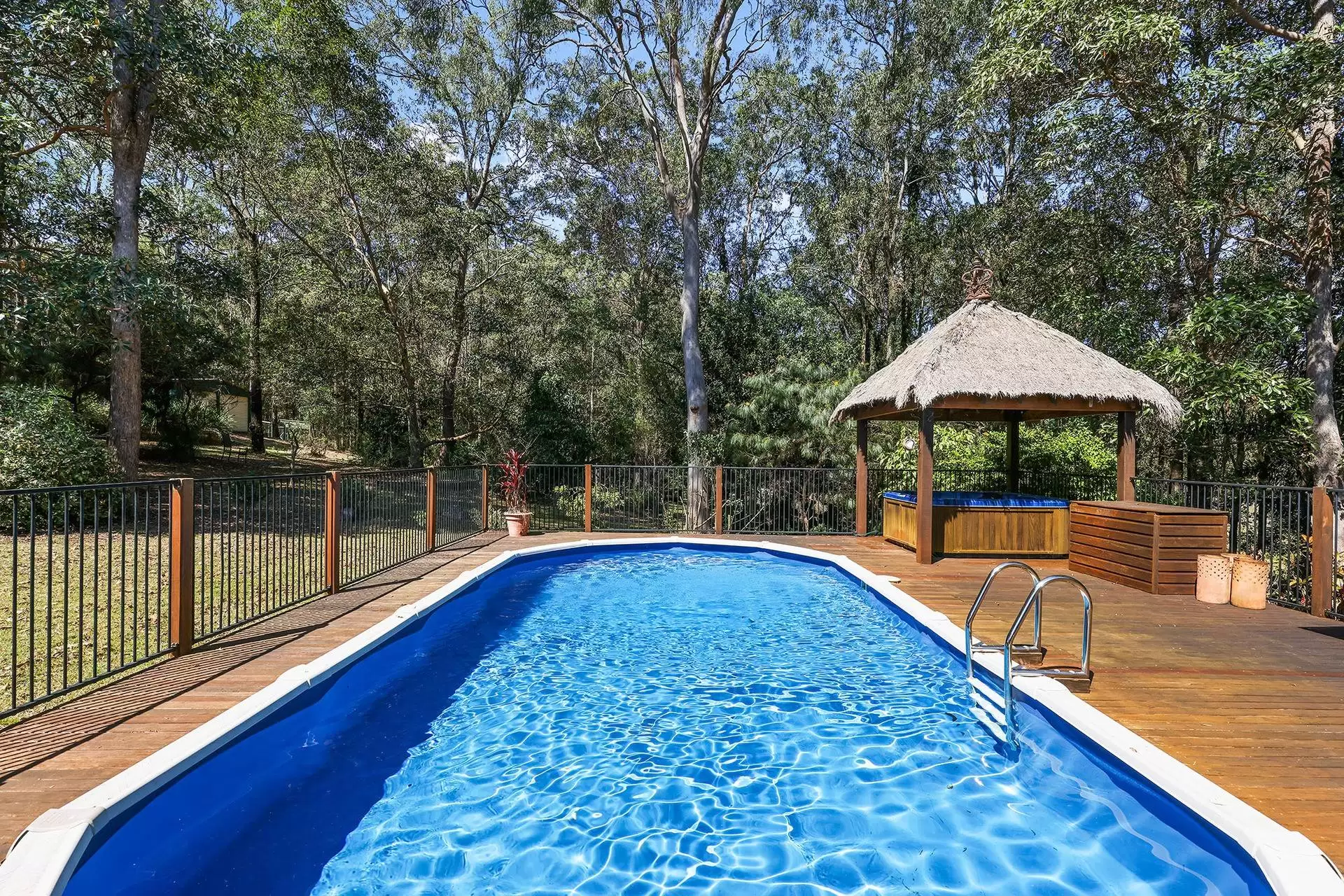 83-89 Fenwick Road, Boyland Sold by Queensland Sotheby's International Realty - image 1