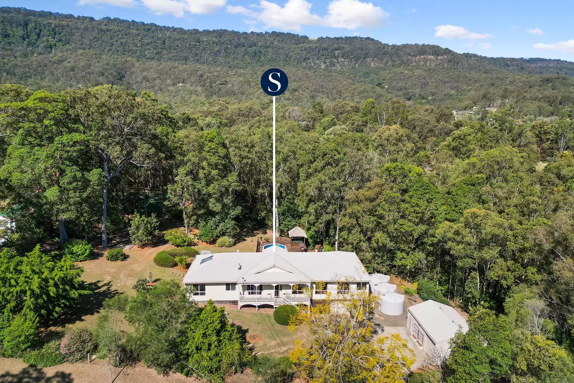 83-89 Fenwick Road, Boyland Sold by Queensland Sotheby's International Realty - image 1