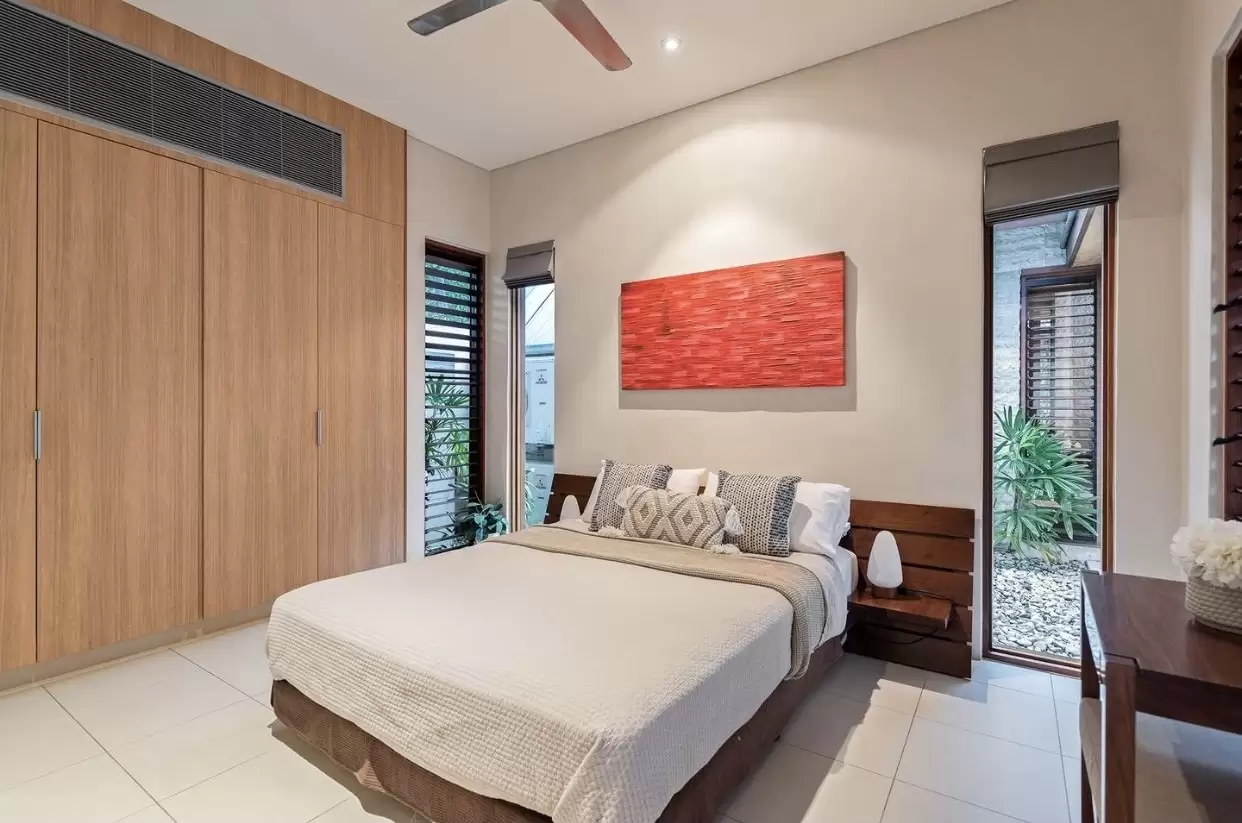 7 Bale Drive, Port Douglas Sold by Queensland Sotheby's International Realty - image 1