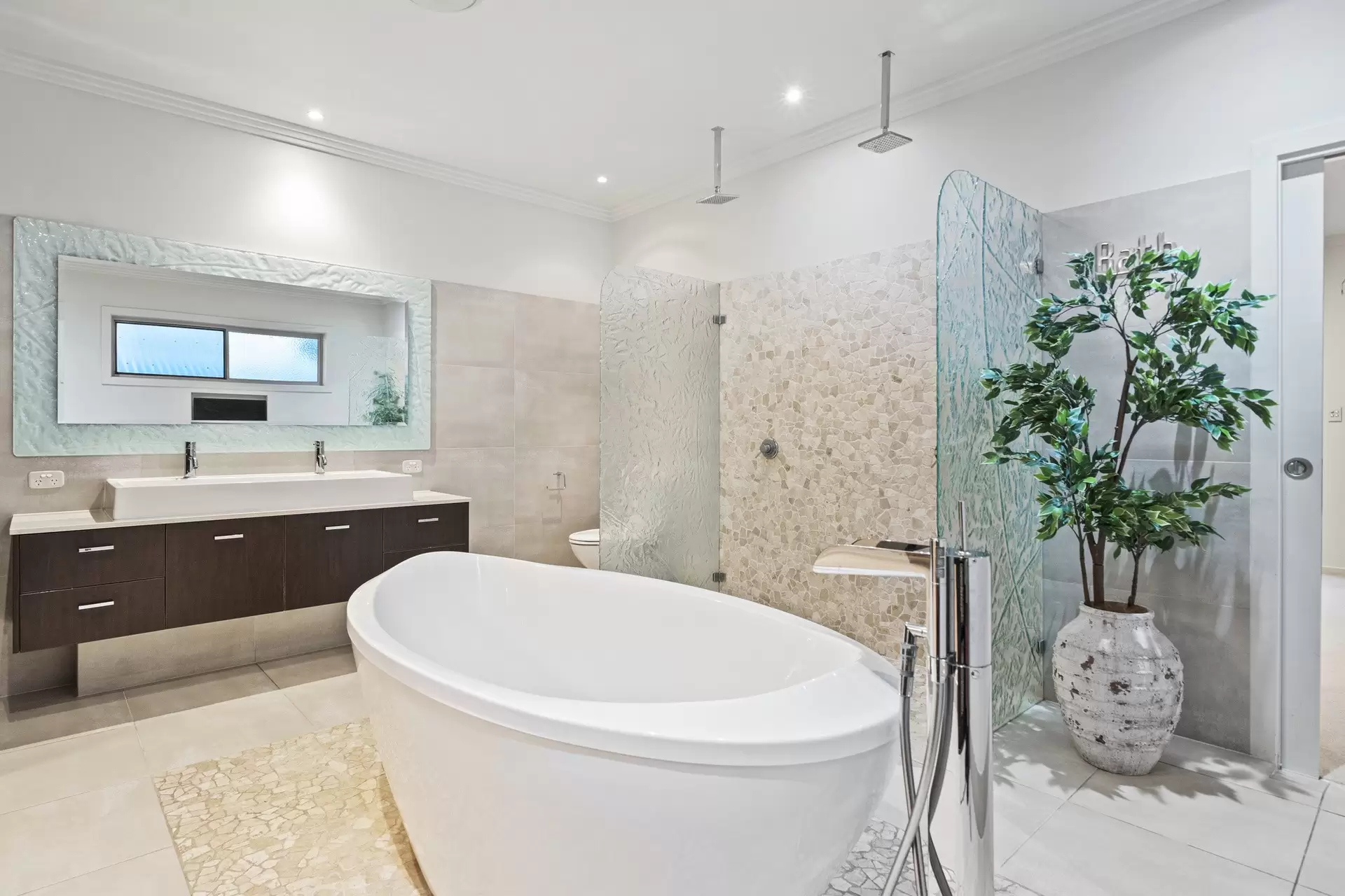 43 Sugarglider Court, Mount Cotton Sold by Queensland Sotheby's International Realty - image 1
