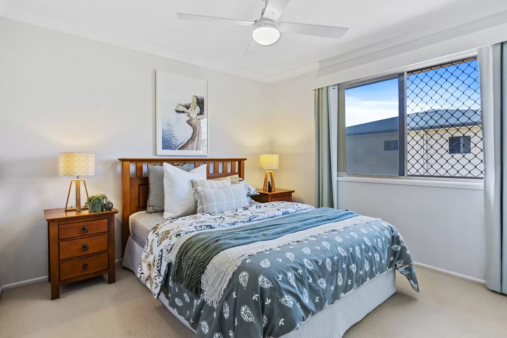 46/164-172 Wellington Street, Ormiston Sold by Queensland Sotheby's International Realty - image 1