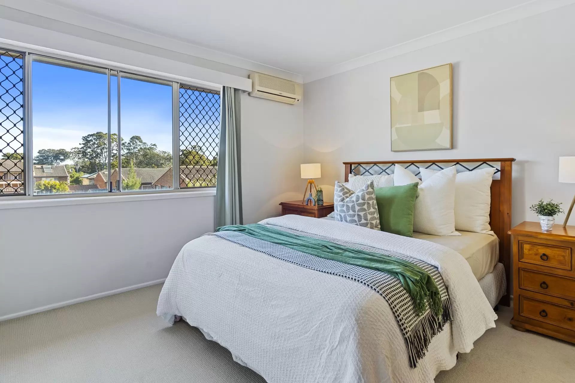 46/164-172 Wellington Street, Ormiston Sold by Queensland Sotheby's International Realty - image 1