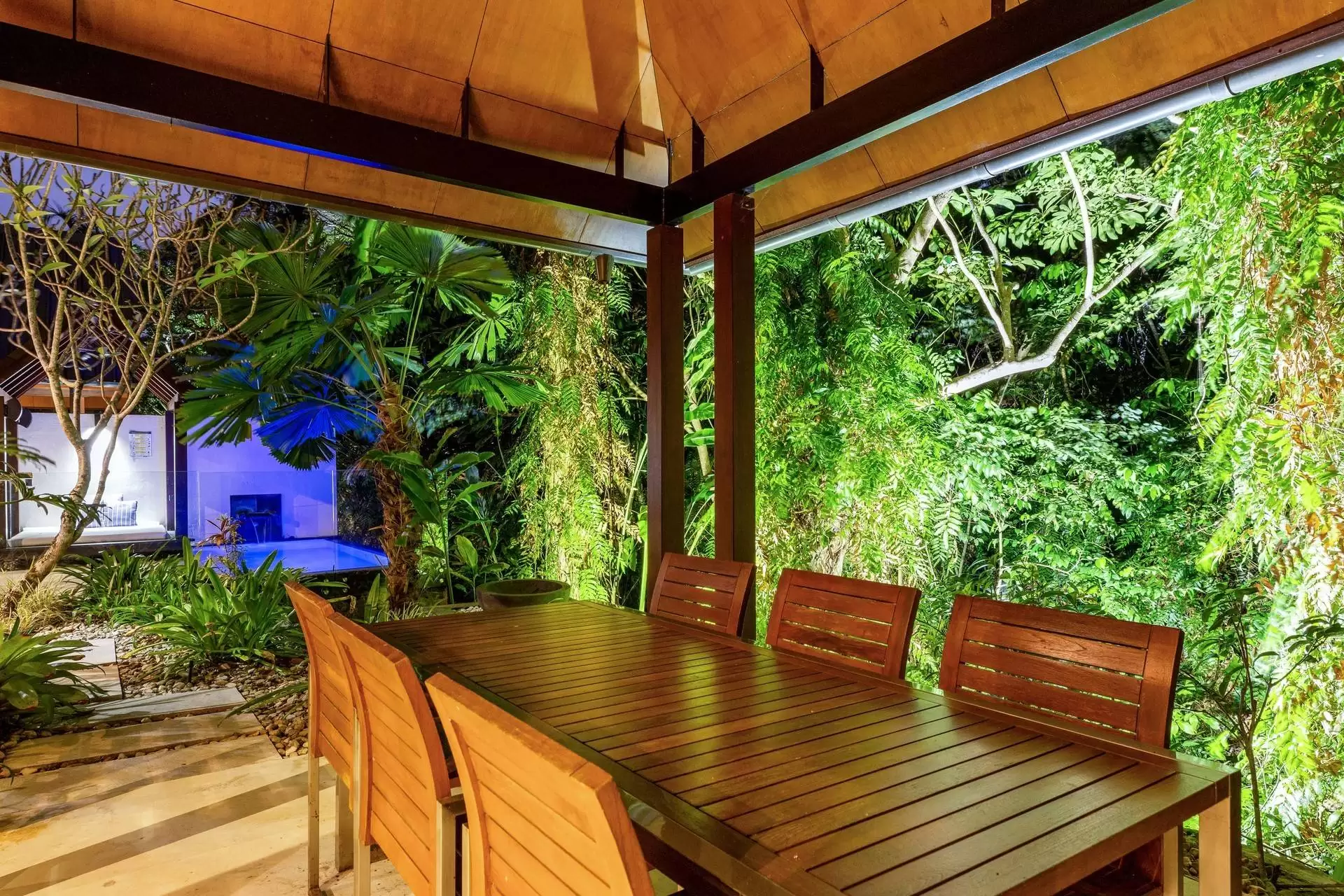 27 Bale Drive, Port Douglas Sold by Queensland Sotheby's International Realty - image 1
