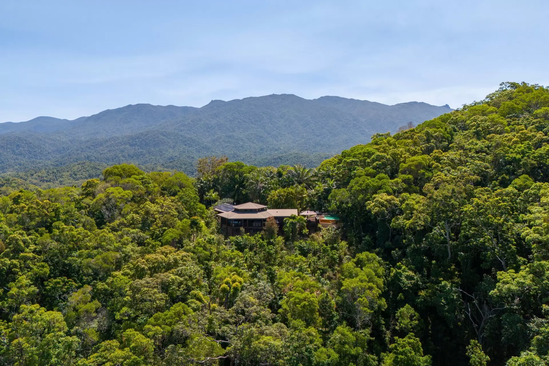 198 Somerset Drive, Miallo Sold by Queensland Sotheby's International Realty - image 1