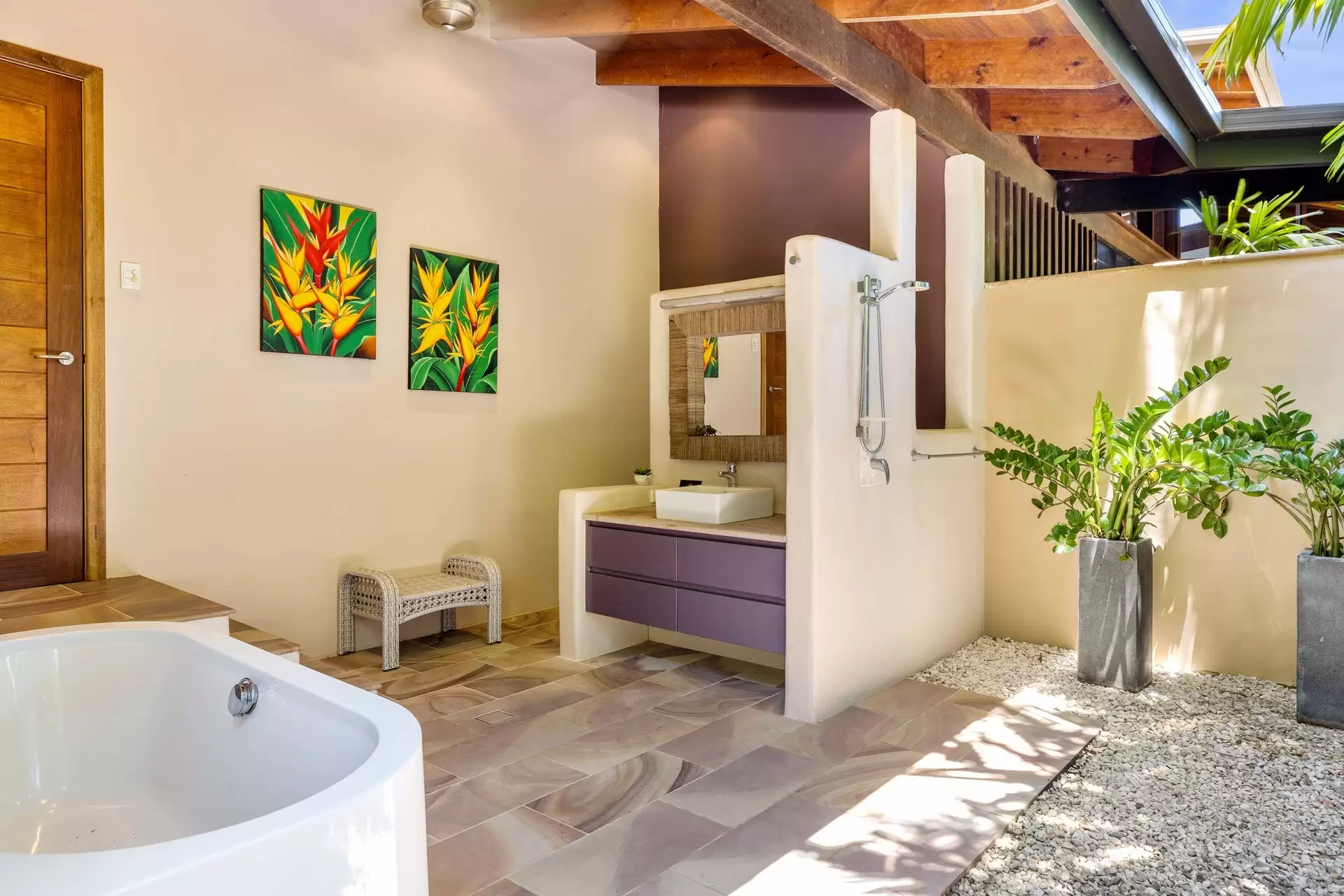 198 Somerset Drive, Miallo Sold by Queensland Sotheby's International Realty - image 1