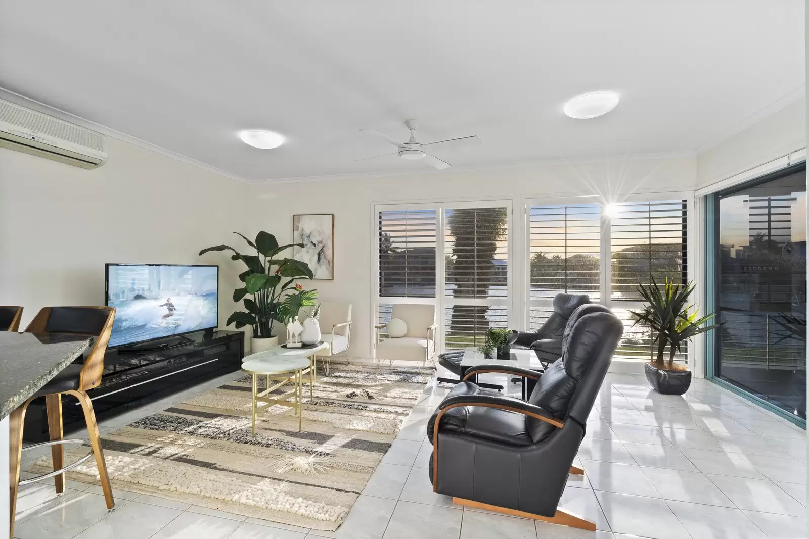 16 Piermont Place, Raby Bay Sold by Queensland Sotheby's International Realty - image 1